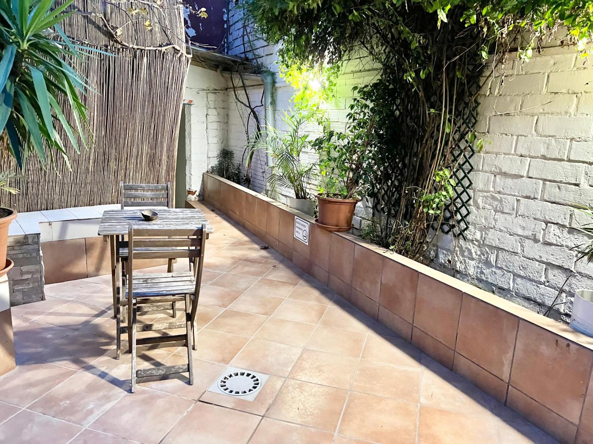 Cozy Suite Apartment, Wifi! Santa Coloma de Gramenet ภายนอก รูปภาพ