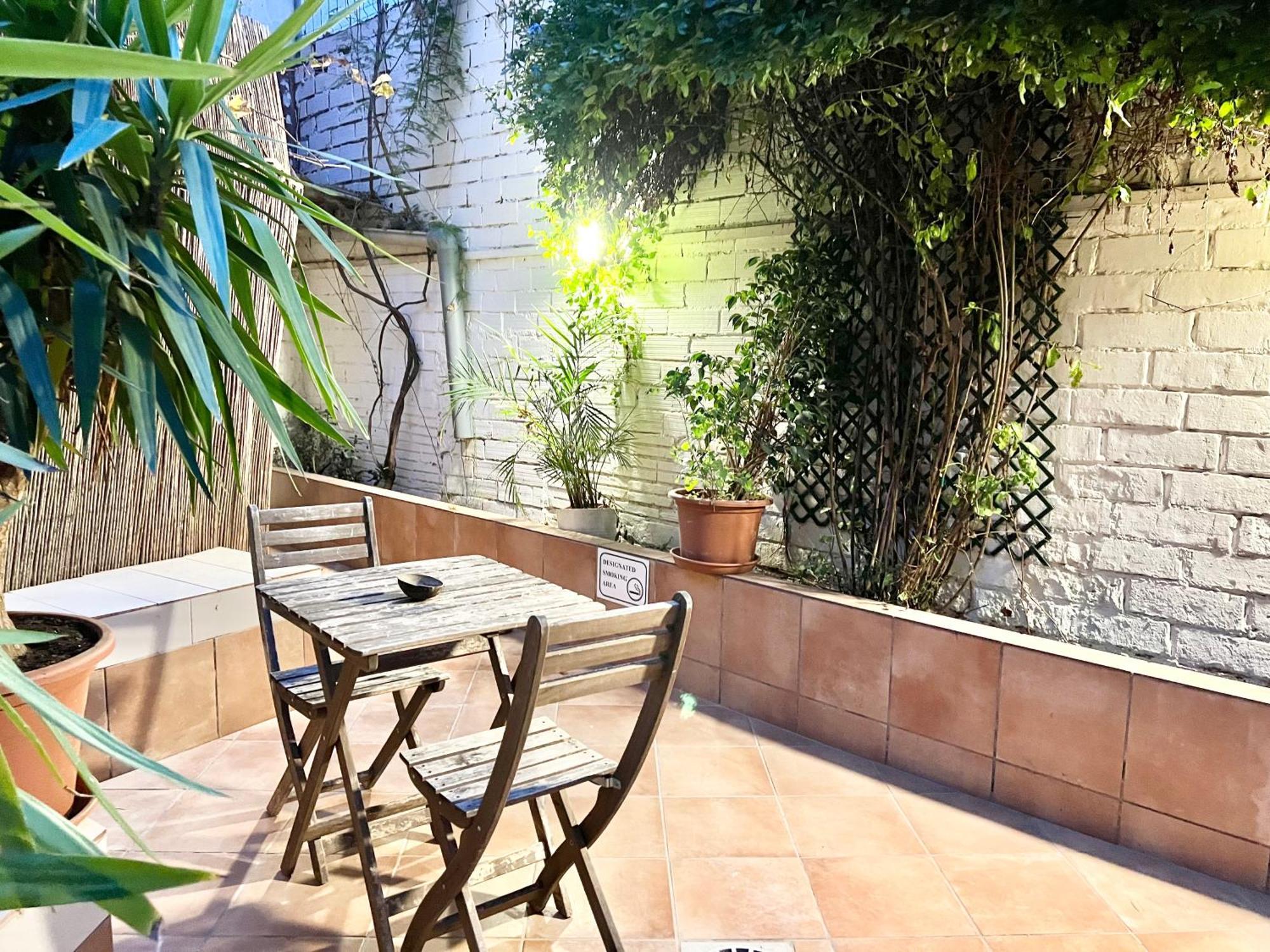 Cozy Suite Apartment, Wifi! Santa Coloma de Gramenet ภายนอก รูปภาพ